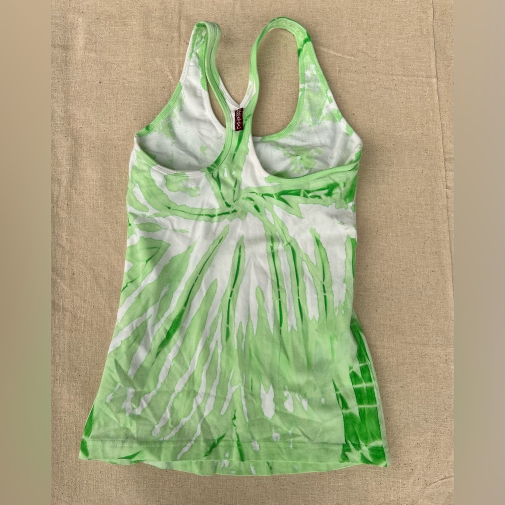 NWT HARD TAIL yoga racer back workout top super soft material comfortable